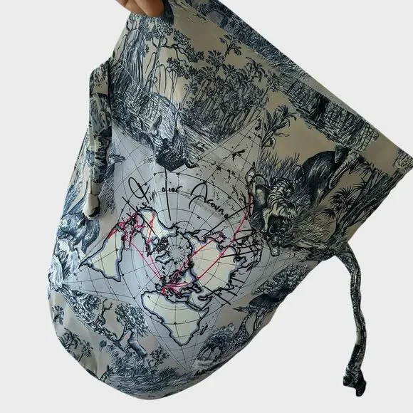 Dior Gift Set “Around the World” Limited Edition Spray - Picture 7 of 10